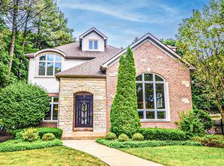 963 Cedar St, Deerfield, IL 60015