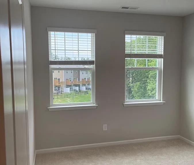 2822 Saltaire Ave — Photo 56