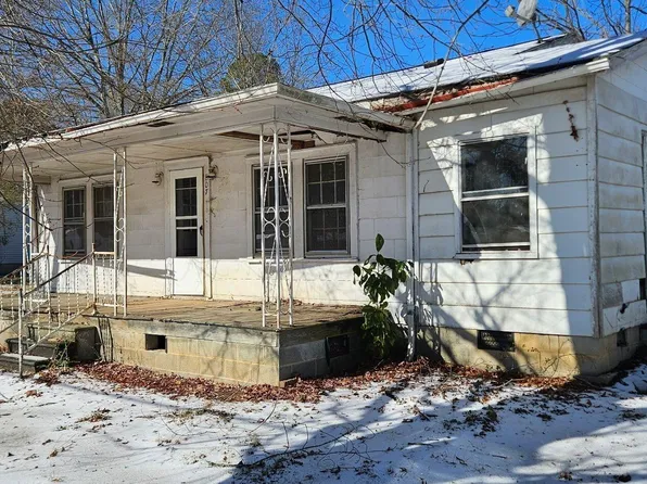 807 E Green St, Franklinton, NC 27525