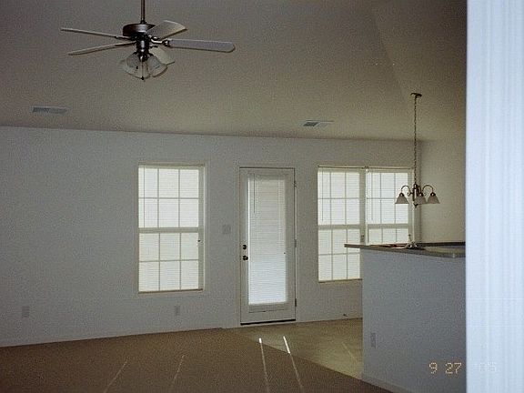 2nd image of 517 Lanarkshire Pl