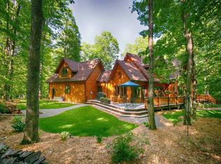 1238 Walkabout Ln, Harbor Springs, MI 49740