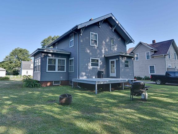 2nd image of 308 N 9th St