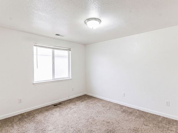 4th image of 2617 W Evans Ave #2105