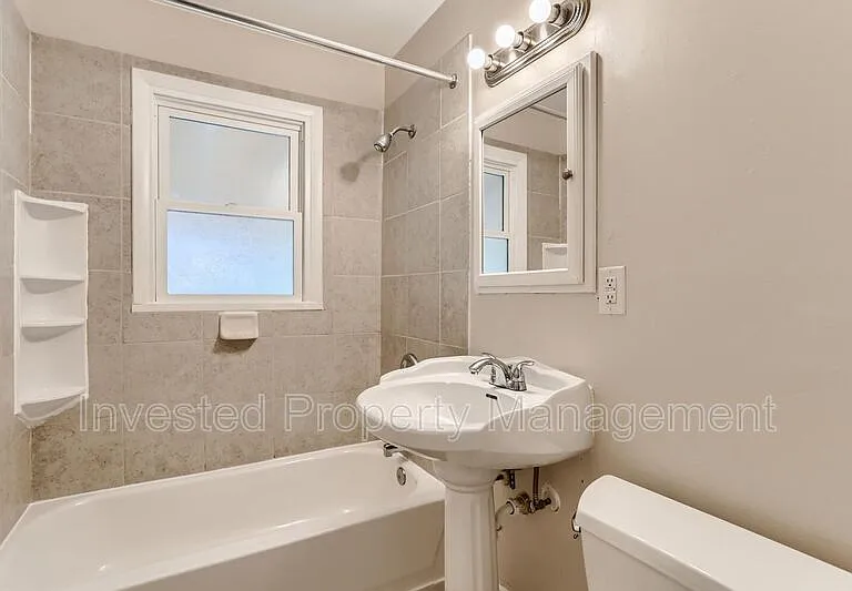 760 N Kenton St — Photo 9