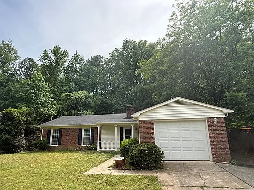 6341 Round Hill Rd Photo 1