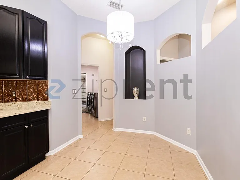 639 Sid Dr — Photo 9