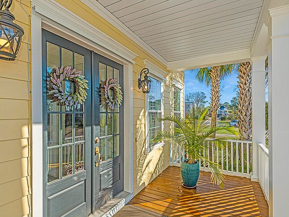3rd image of 3007 Yachtsman Dr