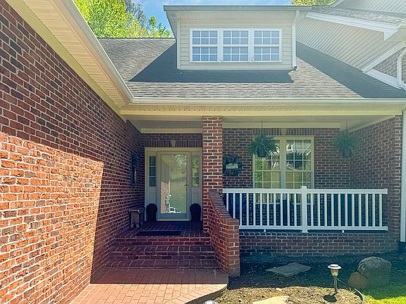 2nd image of 251 Cresswood Dr