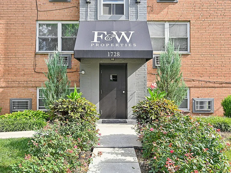 LongView Apartments — Photo 8