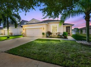 507 Powder View Dr, Ruskin, FL 33570