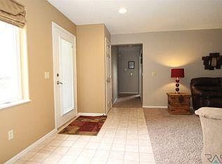 Entry/Hallway