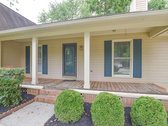 3rd image of 150 Whisperwood Ln