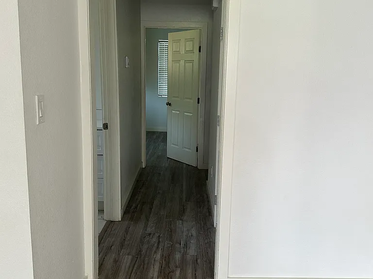 3508 Foxcroft St — Photo 10