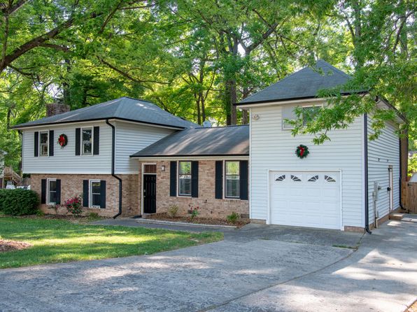 1700 Laura Duncan Rd, Apex, NC 27502