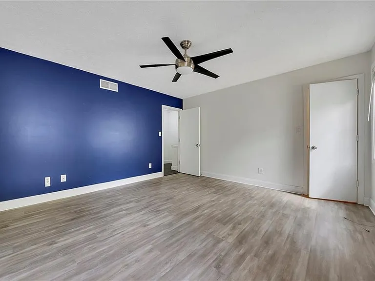 635 Anderson Walk — Photo 21