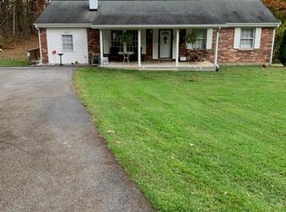 3239 Gatewood Rd, Fayetteville, WV 25840