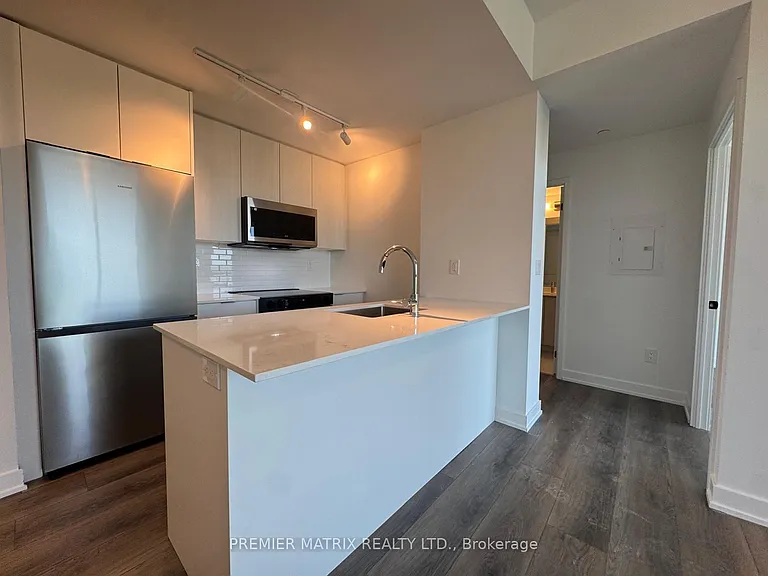 2075 Lakeshore Rd #2501 — Photo 7