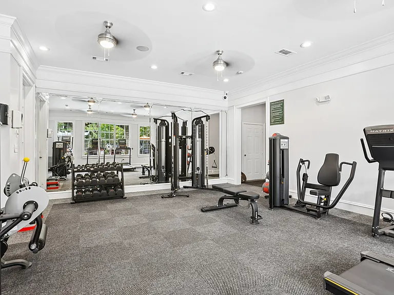 Parkway Vista — Photo 10