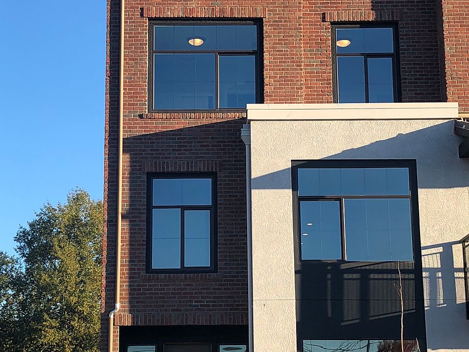 Corner unit