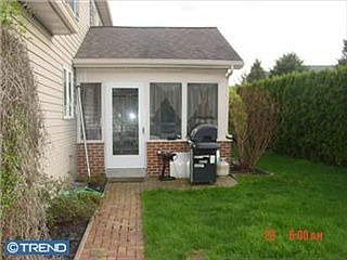 3rd image of 101 Omega Cir