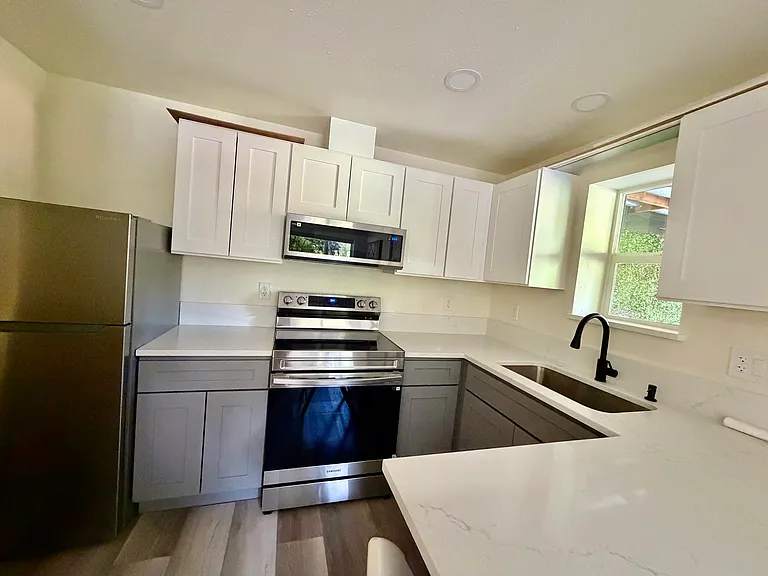 6501 NE 16th Ave #B — Photo 8