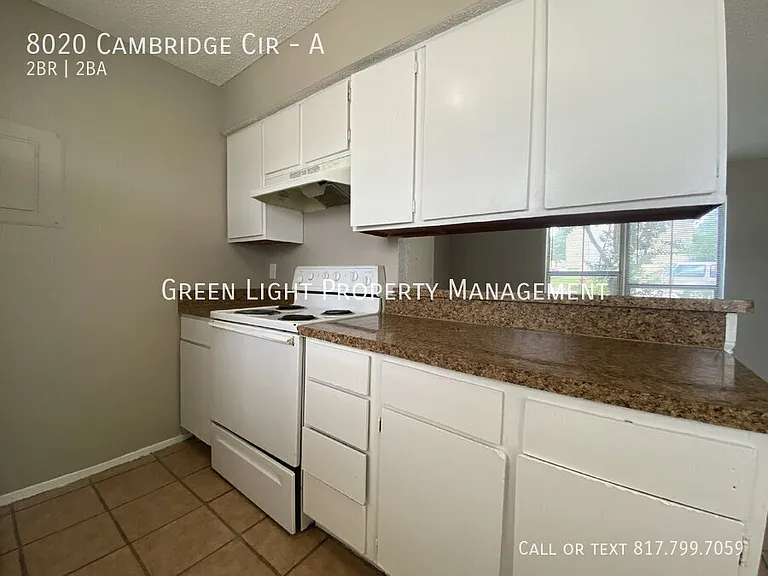 8020 Cambridge Cir #A — Photo 6