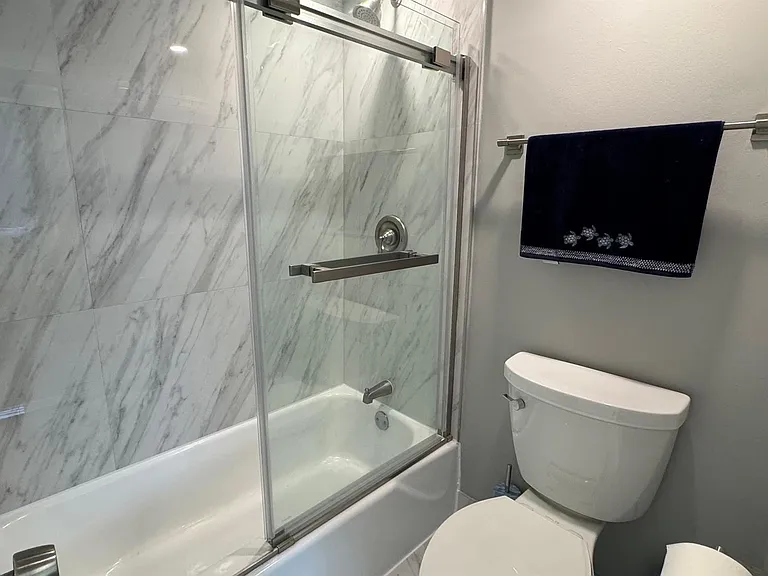 305 N Pompano Beach Blvd #507 — Photo 9