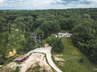 1275 Roller Rd, Saint Clair, MO 63077