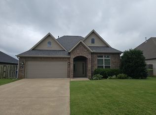 506 SW Milestone Rd, Bentonville, AR 72712
