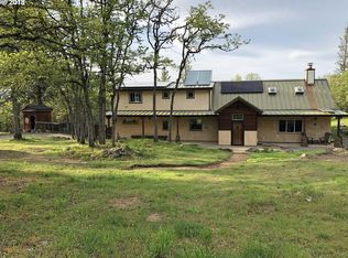 2015 Lonely Ln, Mosier, OR 97040