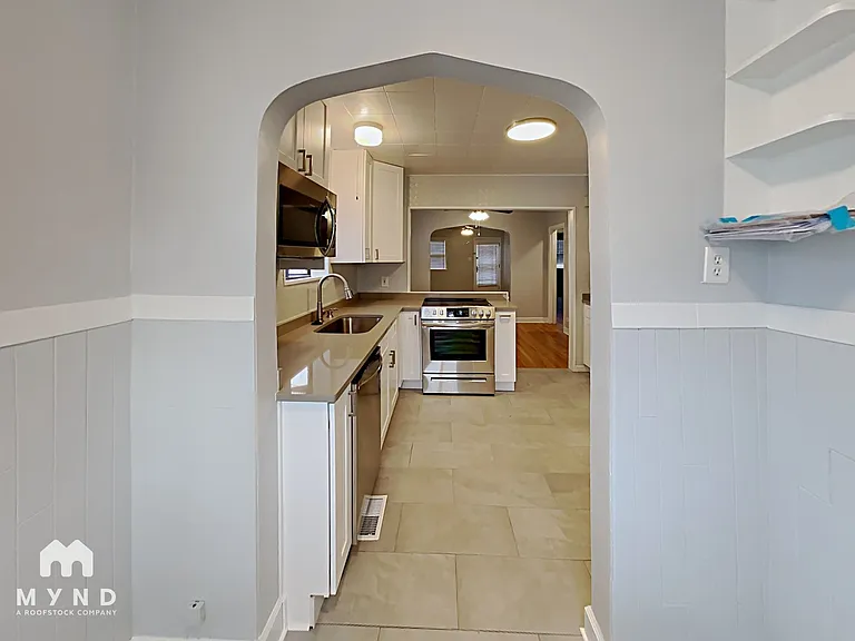 3359 Federal Blvd — Photo 9