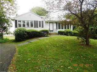52 Stannard Ave, Branford, CT 06405