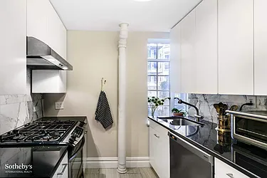 Rented by Sotheby's International Realty