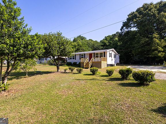 3rd image of 156 Churchwell Rd