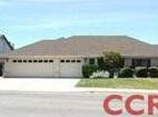 1094 Burlington Dr, Santa Maria, CA 93455
