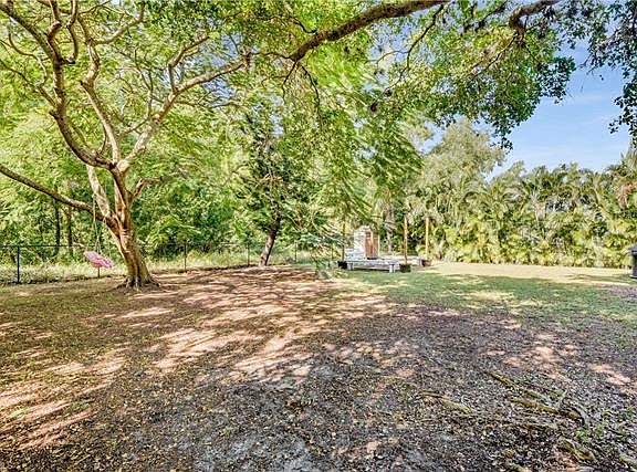 2nd image of 3804 SW 21st Pl