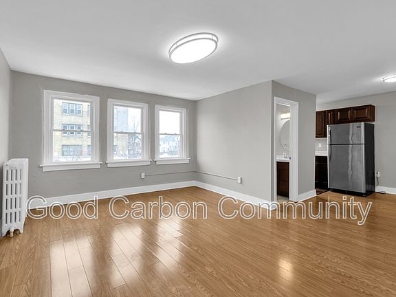 2nd image of 1015 Amherst St #9