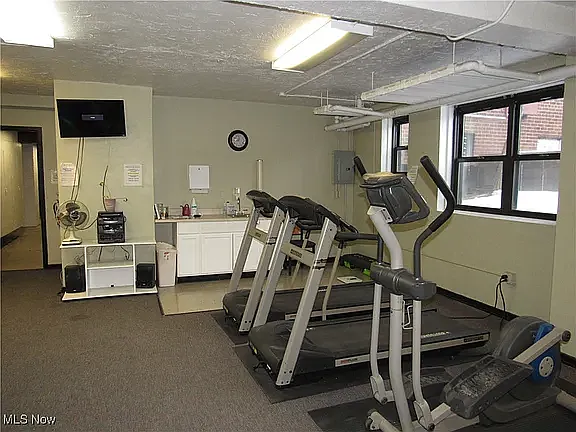 11720 Edgewater Dr #907 — Photo 13