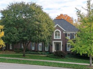 3527 Winterberry Cir, Louisville, KY 40207