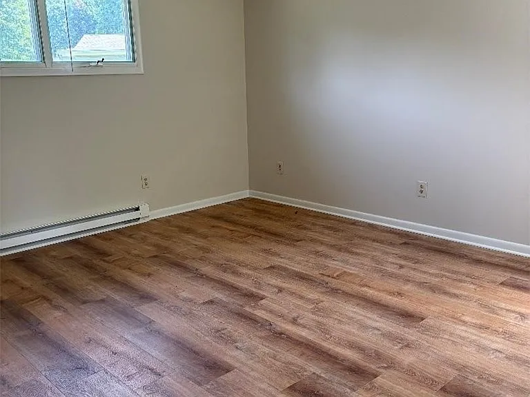 110 Brentwood Dr — Photo 6