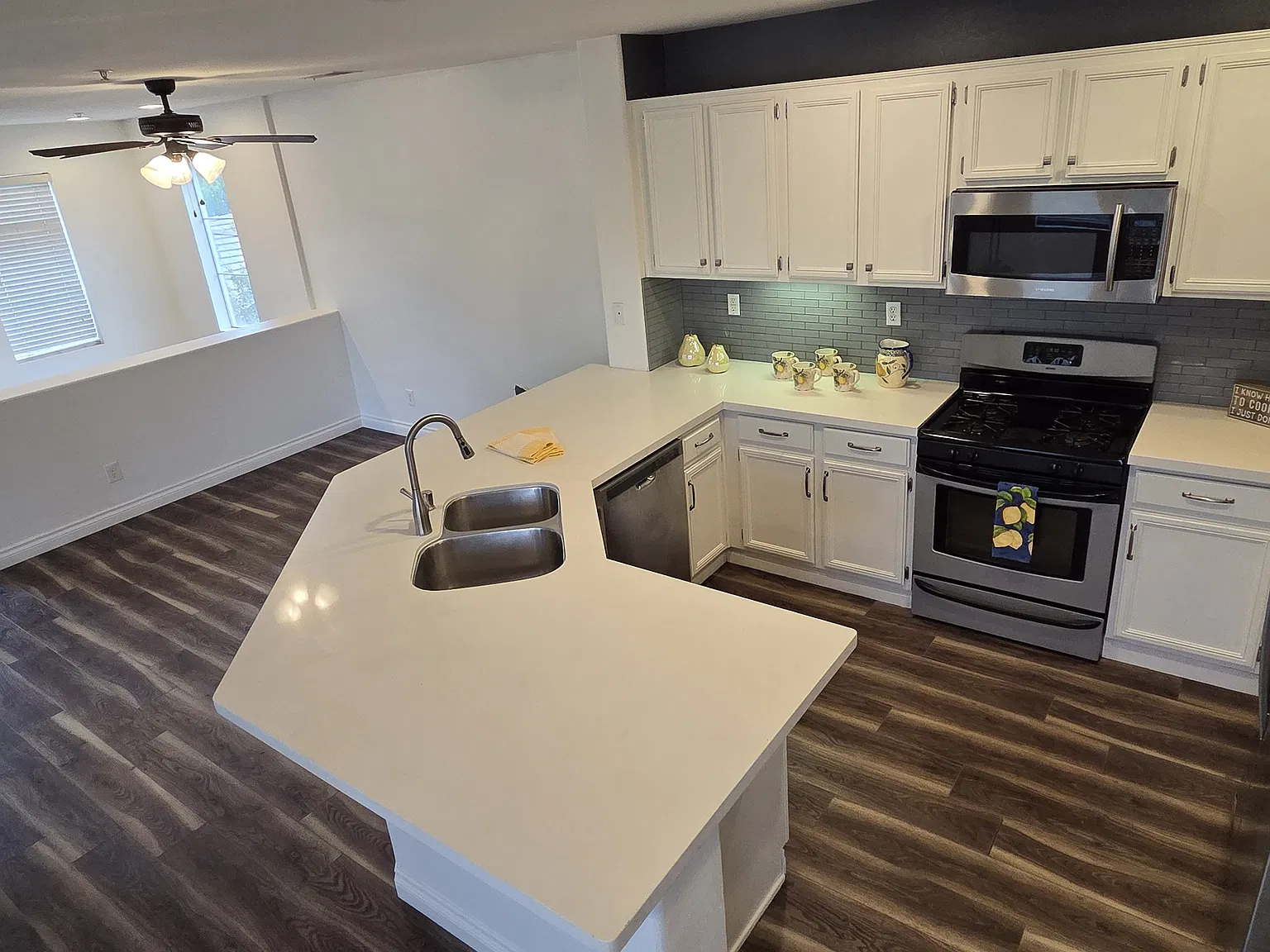 33560 Winston Way — Photo 4