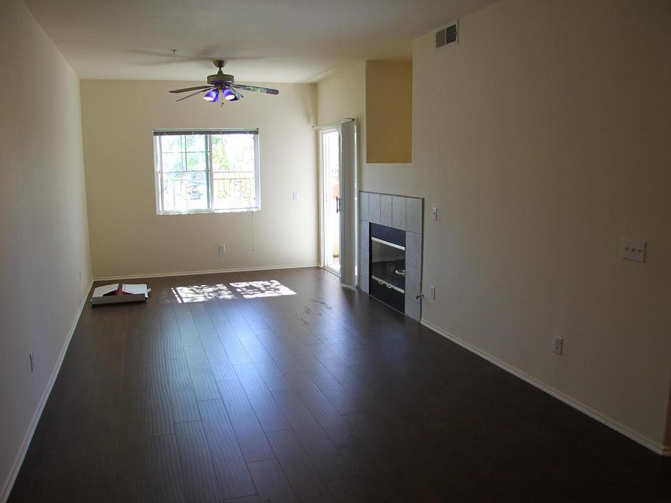 1st image of 26408 Arboretum Way