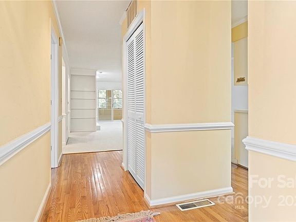 3rd image of 251 N Britton Creek Ct