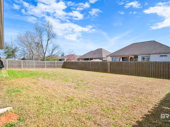 2nd image of 8715 Bainbridge Dr
