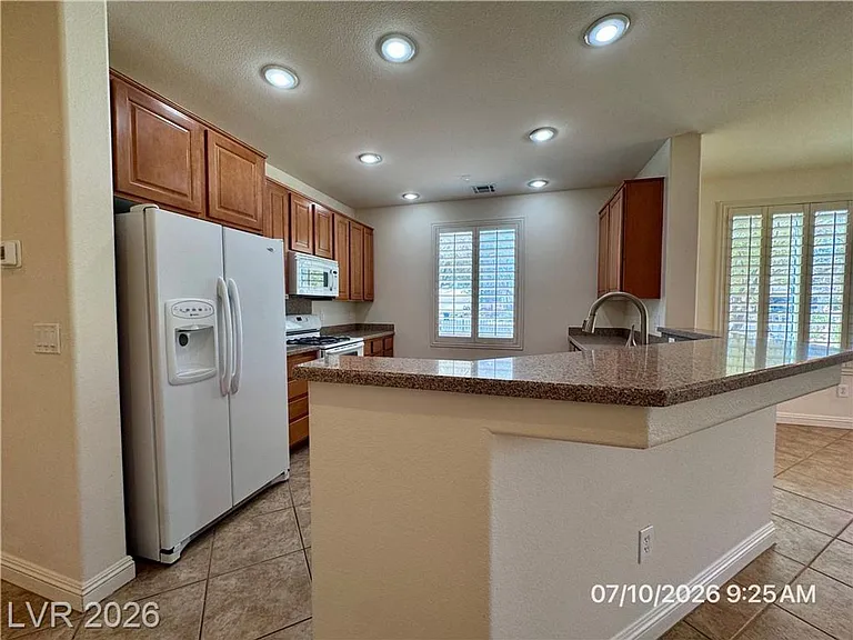 5193 Pensier St — Photo 15