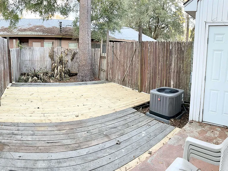 2946 Capital Park Dr — Photo 14