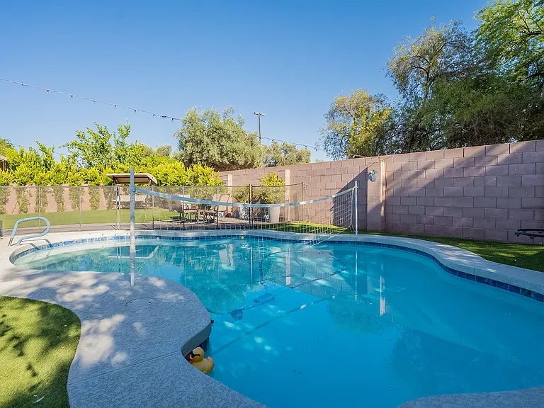 3877 E Washington Ct — Photo 46