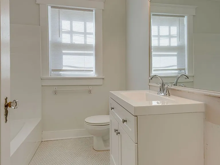 2512 Natchez Trce #A — Photo 17