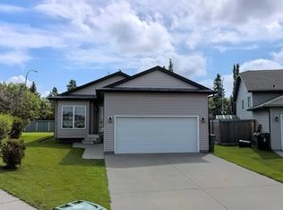 218 Bridgeview Dr, Fort Saskatchewan, AB T8L0A2