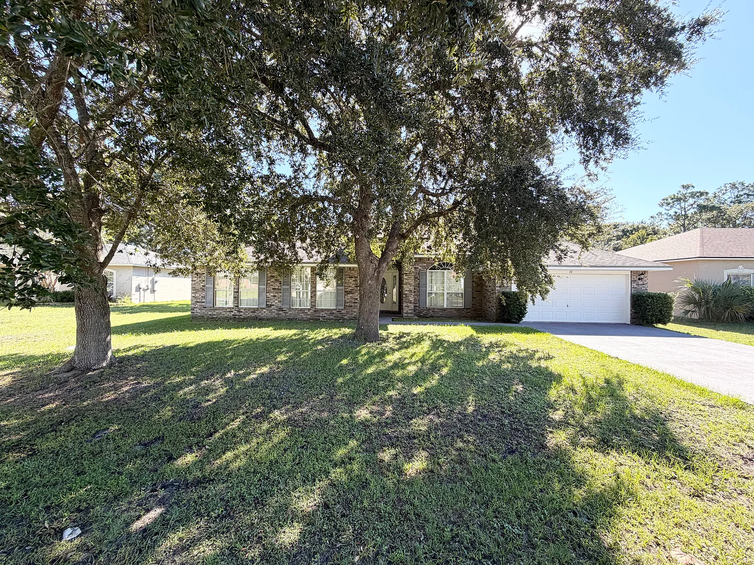 16 Ranshire Ln — Photo 2